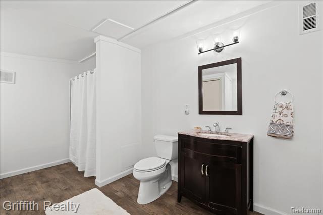 Builiding view fifteen for 1111 Old Us Highway 23, Brighton, MI. 48114