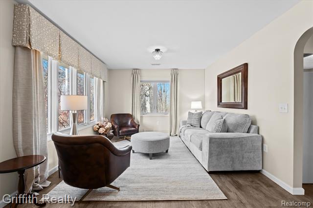 Builiding view four for 1111 Old Us Highway 23, Brighton, MI. 48114