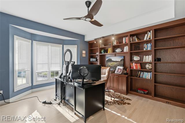 Builiding view forty seven for 13275 Harborview, Linden, MI. 48451