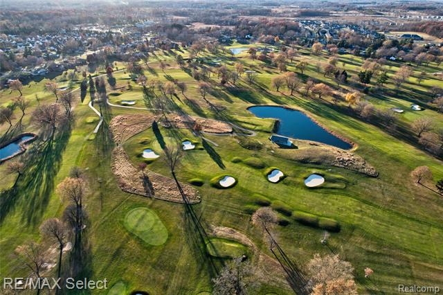 Builiding view seventy for 13275 Harborview, Linden, MI. 48451