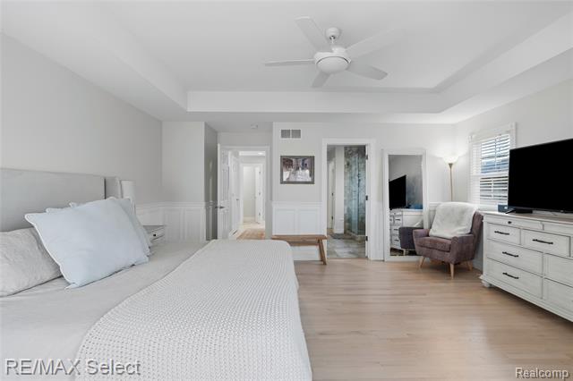 Builiding view thirty five for 13275 Harborview, Linden, MI. 48451