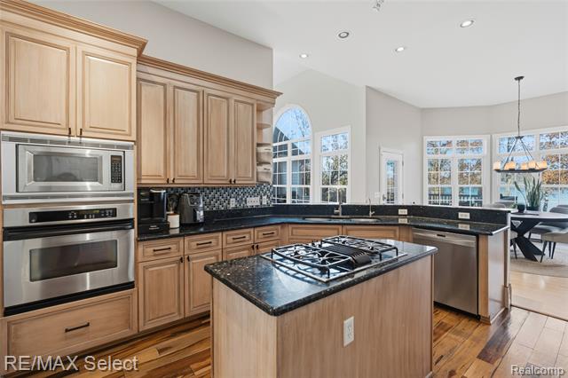 Builiding view twenty two for 13275 Harborview, Linden, MI. 48451