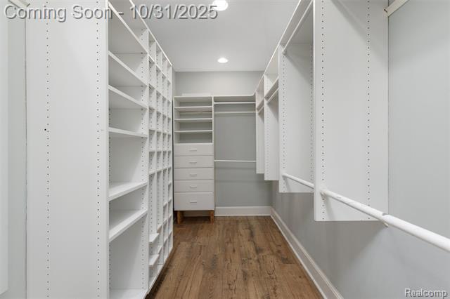 Builiding view seventeen for 338 W Harrison, Royal Oak, MI. 48067