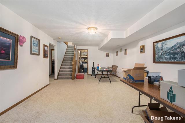 Builiding view eighteen for 8750 Lindsey, Byron Center, MI. 49315