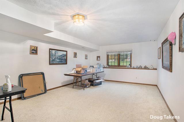 Builiding view nineteen for 8750 Lindsey, Byron Center, MI. 49315