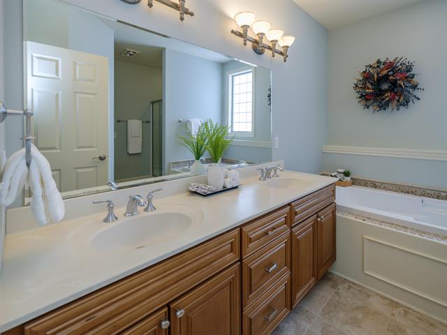 Builiding view thirty one for 5939 Swallow, Kalamazoo, MI. 49009