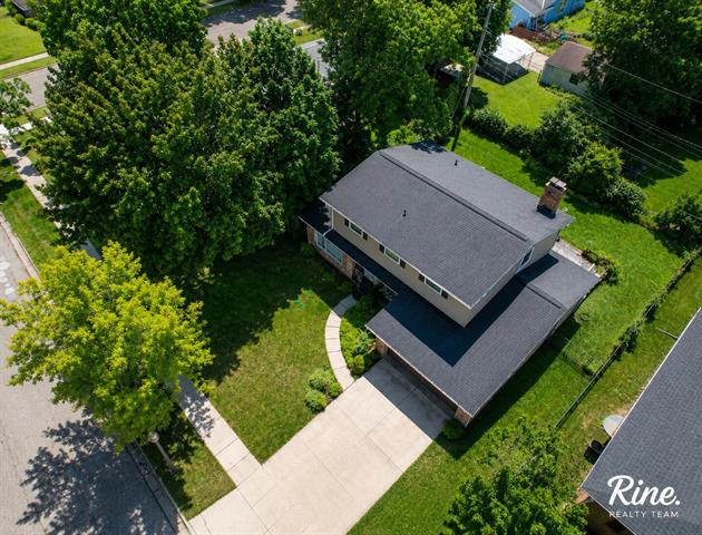 Builiding view thirteen for 2709 Belaire, Lansing, MI. 48911