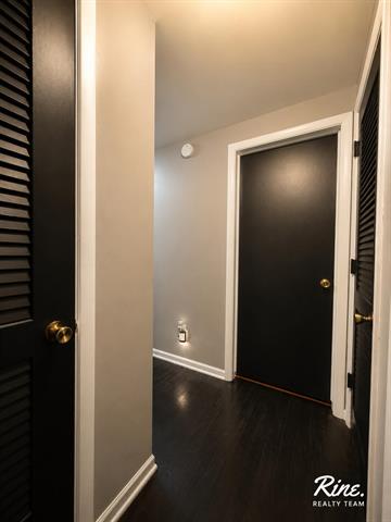 Builiding view thirty eight for 2709 Belaire, Lansing, MI. 48911