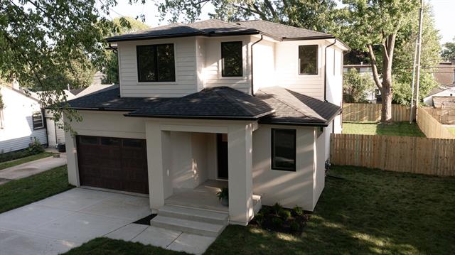 Builiding view forty five for 2324 Dallas, Royal Oak, MI. 48067
