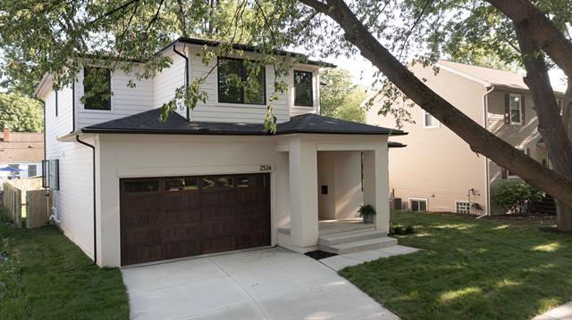 Builiding view forty four for 2324 Dallas, Royal Oak, MI. 48067