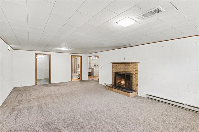 Builiding view thirty for 2117 Edwin, Lansing, MI. 48911