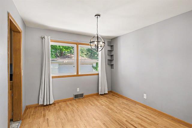 Builiding view twenty for 2117 Edwin, Lansing, MI. 48911