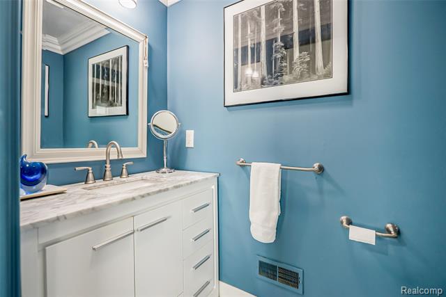 Builiding view forty eight for 9109 Mcgregor, Pinckney, MI. 48169