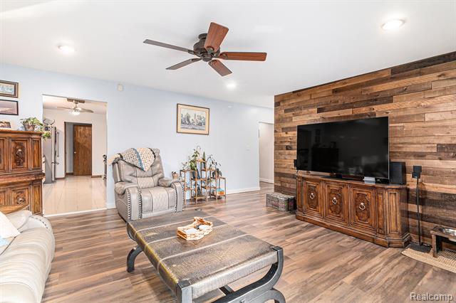 Builiding view eight for 14017 Belsay, Millington, MI. 48746