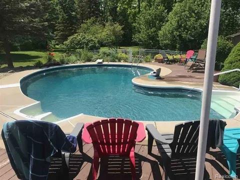 Builiding view two for 14017 Belsay, Millington, MI. 48746