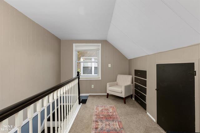 Builiding view fifteen for 2011 Dallas, Royal Oak, MI. 48067