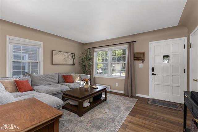 Builiding view three for 2011 Dallas, Royal Oak, MI. 48067