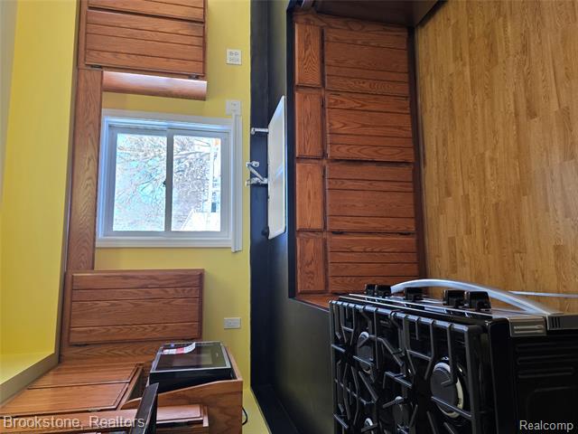 Builiding view six for 436 Gary Ray, Davison, MI. 48423