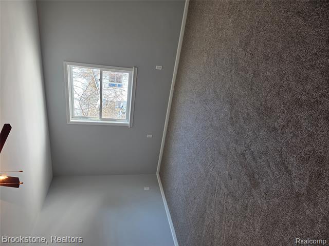 Builiding view twelve for 436 Gary Ray, Davison, MI. 48423