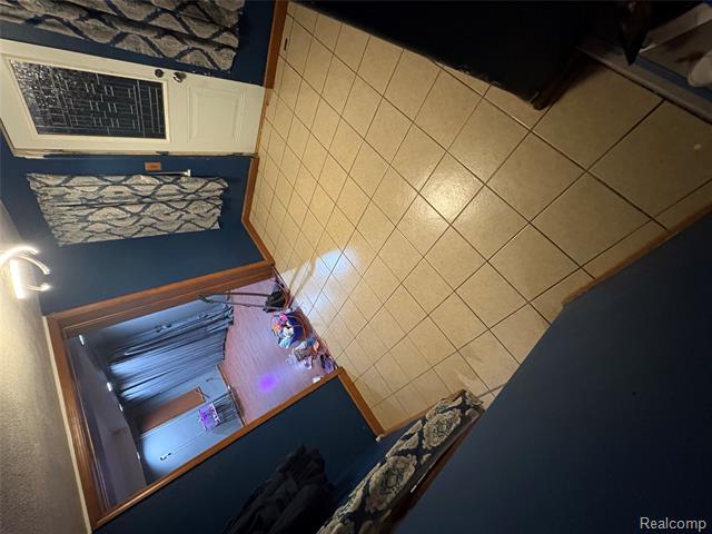 Builiding view seventeen for 2374 Bradford Drive, Flint, MI. 48507