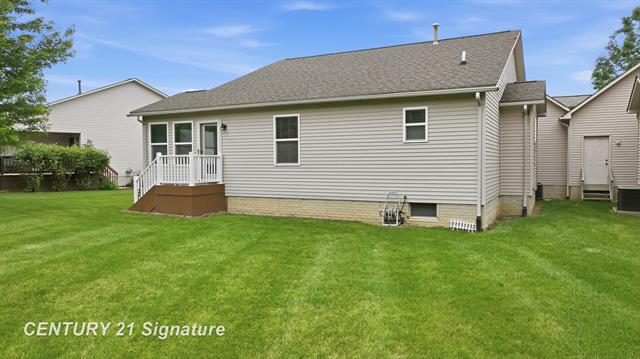 Builiding view five for 6460 Royal Club Drive, Flushing, MI. 48433