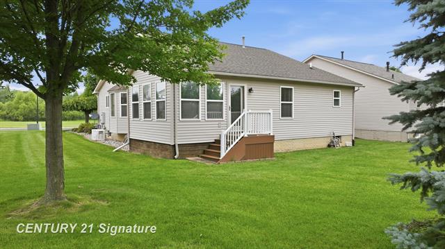 Builiding view six for 6460 Royal Club Drive, Flushing, MI. 48433