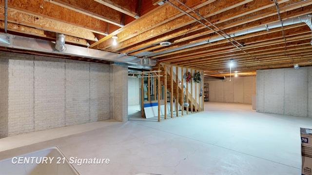 Builiding view thirty six for 6460 Royal Club Drive, Flushing, MI. 48433