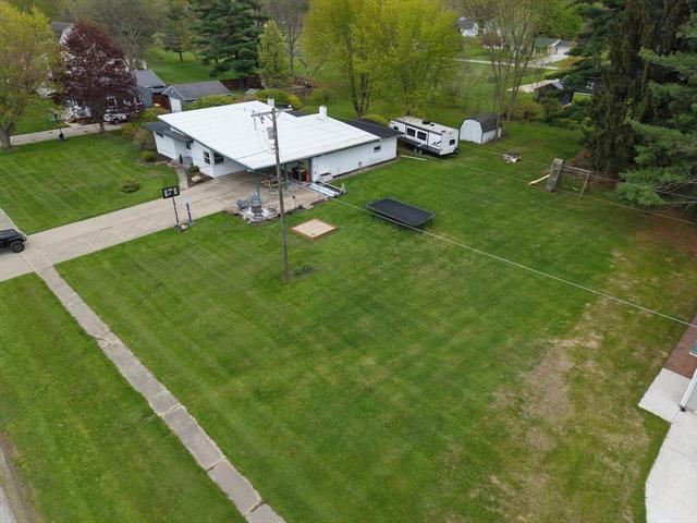 Builiding view five for 710 Broad, Chesaning, MI. 48616