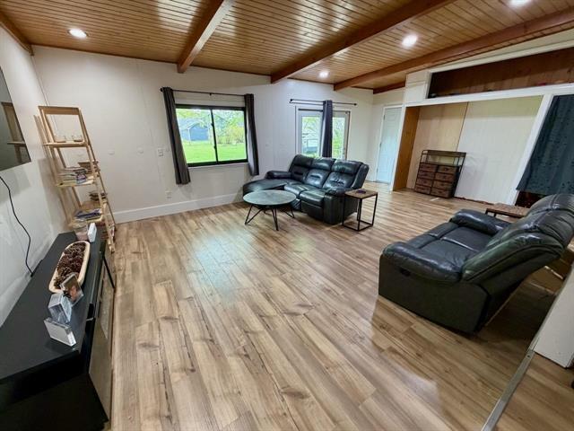 Builiding view sixteen for 710 Broad, Chesaning, MI. 48616