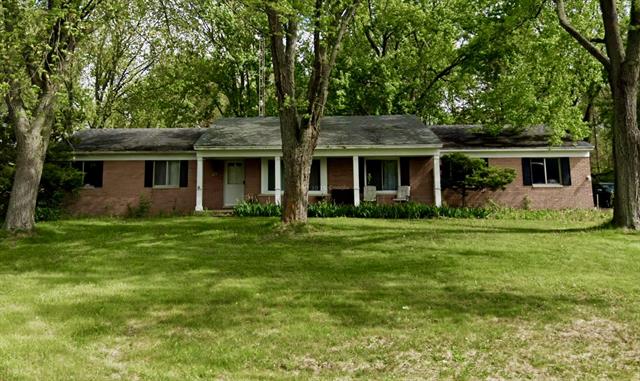 front view for 1095 Devenish Lane, Flint, Mi. 48532
