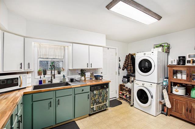 Builiding view seven for 261 Athletic Street, Otisville, MI. 48463