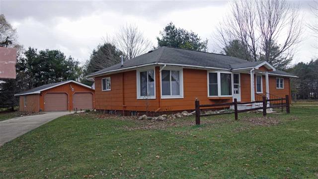 front view for 16501 Gary Road, Chesaning, Mi. 48616