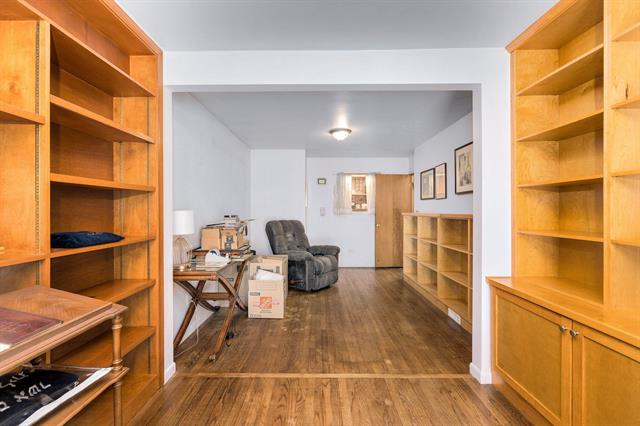 Builiding view eighteen for 14420 Vernon, Oak Park, MI. 48237