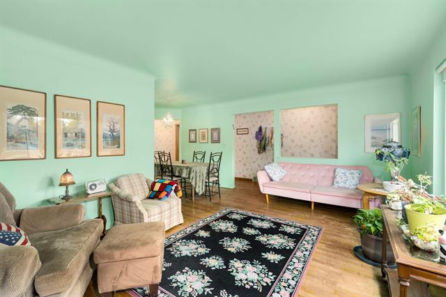 Builiding view nine for 14420 Vernon, Oak Park, MI. 48237