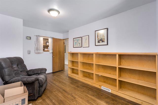 Builiding view nineteen for 14420 Vernon, Oak Park, MI. 48237