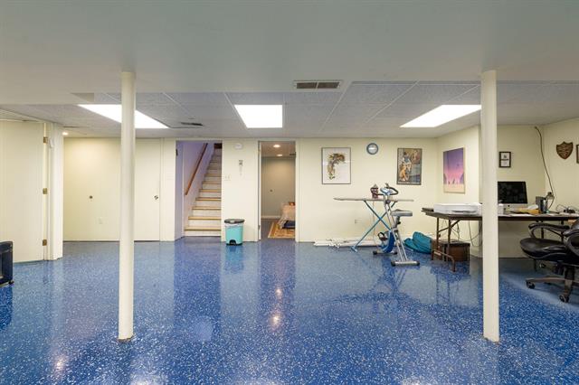 Builiding view thirty one for 14420 Vernon, Oak Park, MI. 48237