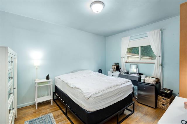 Builiding view twenty four for 14420 Vernon, Oak Park, MI. 48237