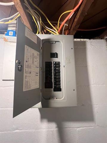 Builiding view fifteen for 2038 Copeman Boulevard, Flint, MI. 48504