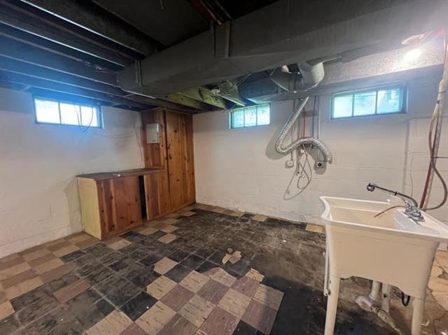 Builiding view thirteen for 2038 Copeman Boulevard, Flint, MI. 48504