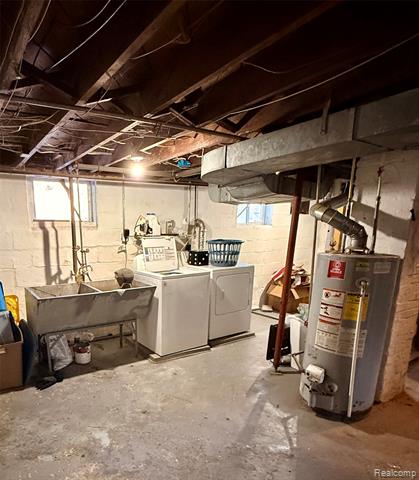 Builiding view twenty two for 630 Buckingham Avenue, Flint, MI. 48507