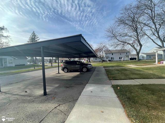 Builiding view eighteen for 9469 Parkwood, Davison, MI. 48423