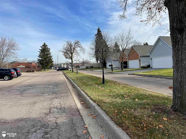 Builiding view nineteen for 9469 Parkwood, Davison, MI. 48423