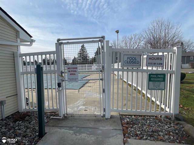 Builiding view twenty seven for 9469 Parkwood, Davison, MI. 48423