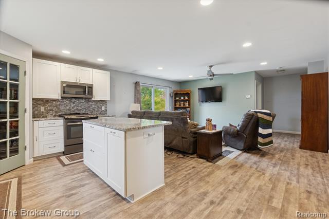 Builiding view fifty eight for 9028 Gale Road, Goodrich, MI. 48438