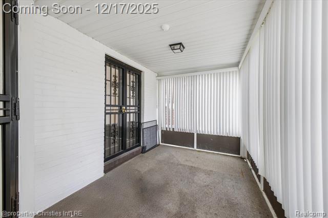 Builiding view nineteen for 18945 Littlefield, Detroit, MI. 48235