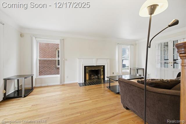 Builiding view six for 18945 Littlefield, Detroit, MI. 48235