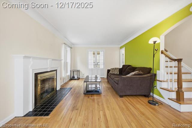 Builiding view ten for 18945 Littlefield, Detroit, MI. 48235