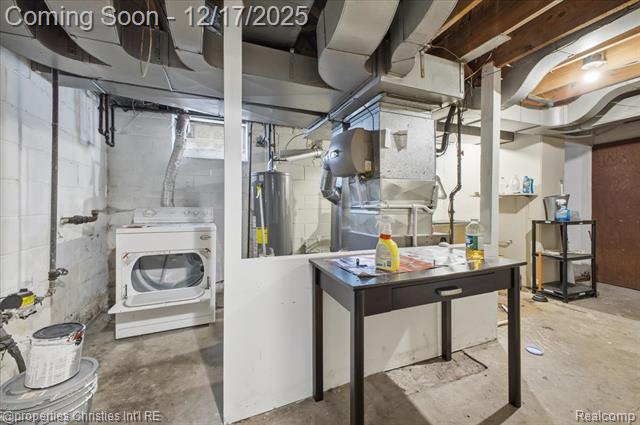 Builiding view thirty three for 18945 Littlefield, Detroit, MI. 48235