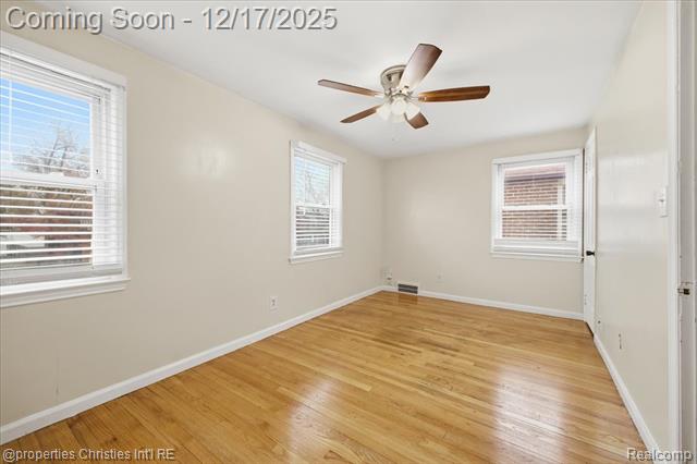 Builiding view twenty three for 18945 Littlefield, Detroit, MI. 48235