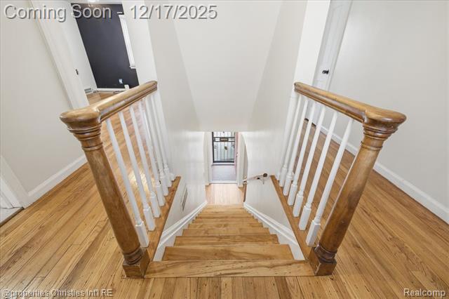 Builiding view twenty for 18945 Littlefield, Detroit, MI. 48235